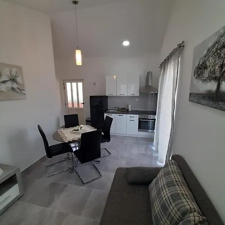 Appartamento Apartments Eni Seget Vranjica