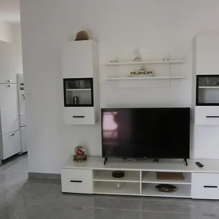 Eni Apartment